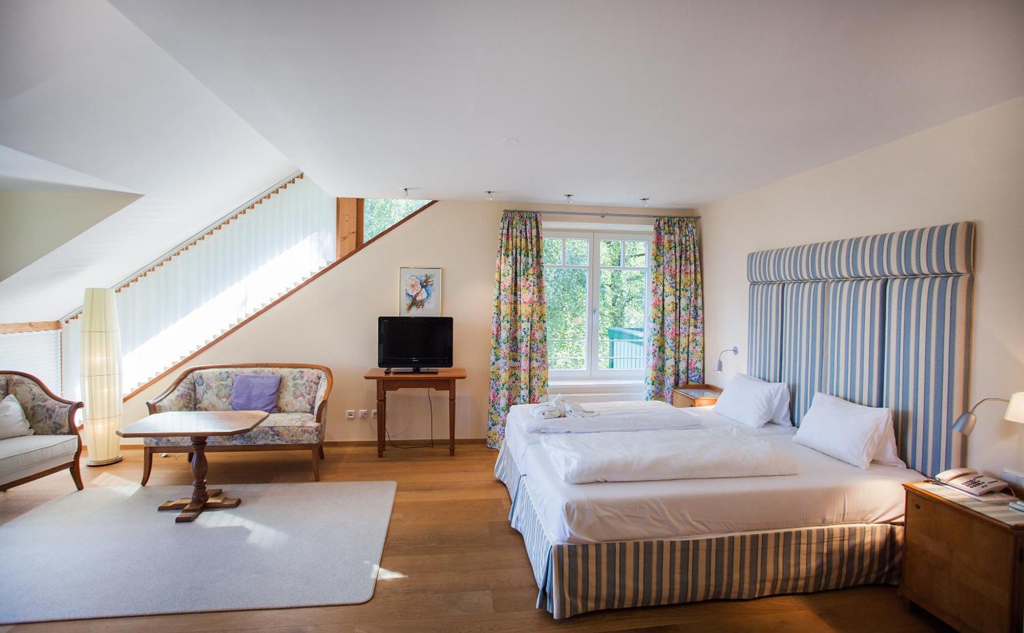 Hotel Hollweger Санкт Гилген Екстериор снимка